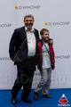 Александр Атанесян с сыном. Открытие Кинотавра 2011. Звёздная дорожка